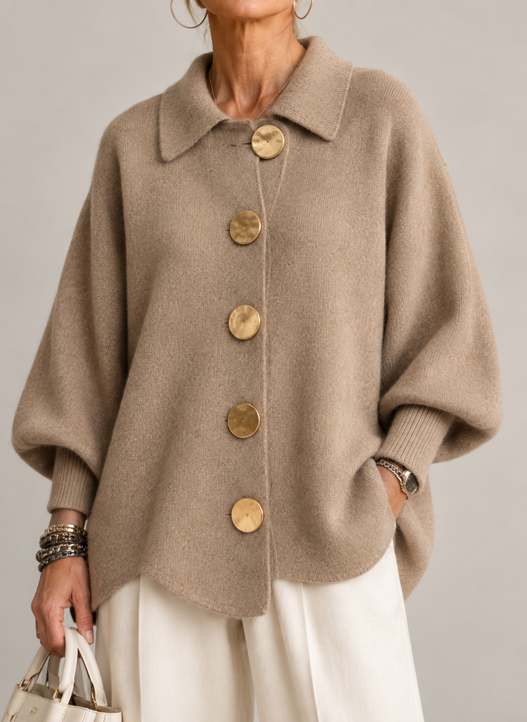 Ardelle™ | Rebeca Oversize con Cuello