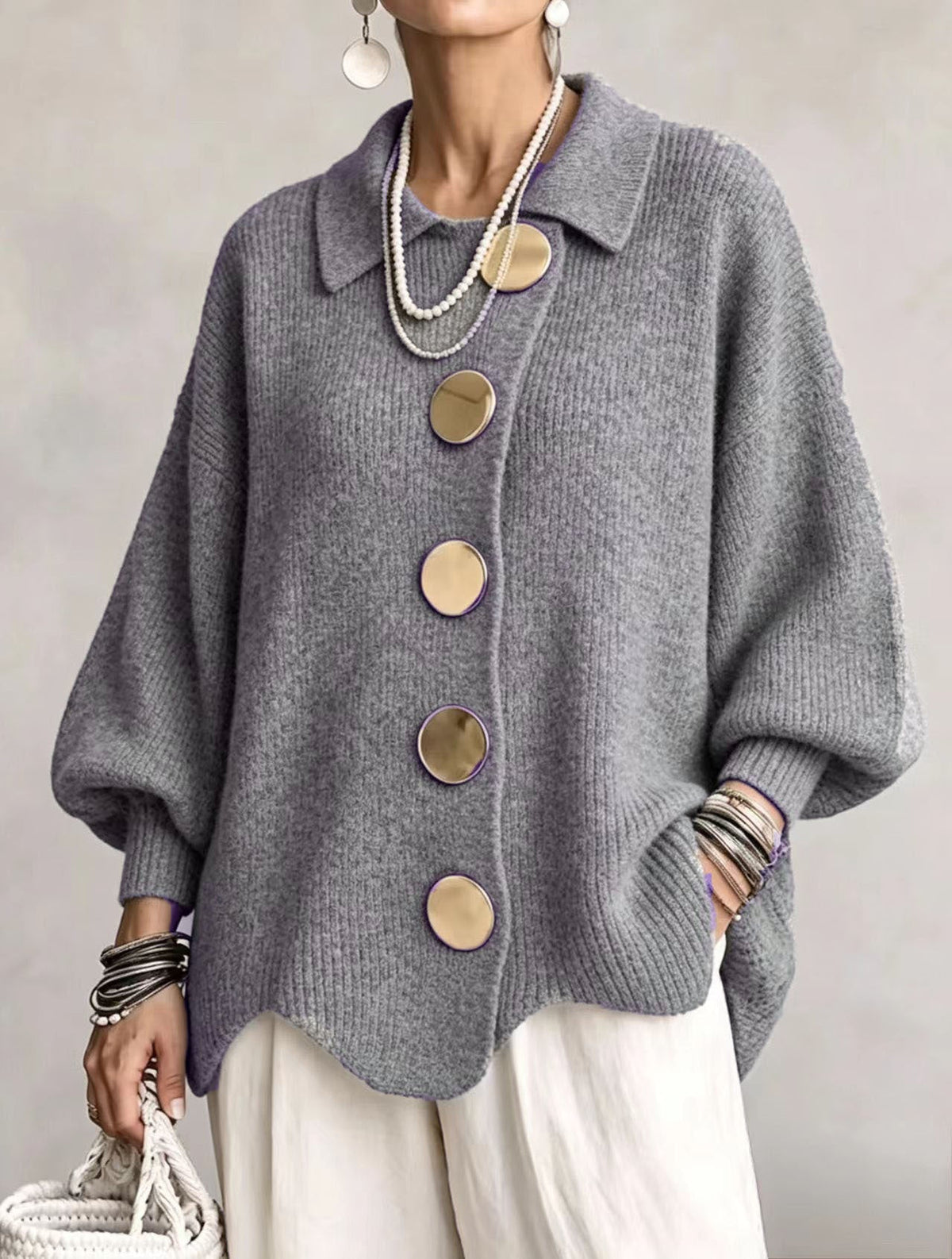 Victoire | Chaqueta de punto oversize con grandes botones dorados